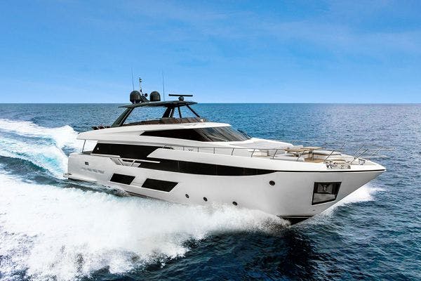 Ferretti Yachts 920 for Sale