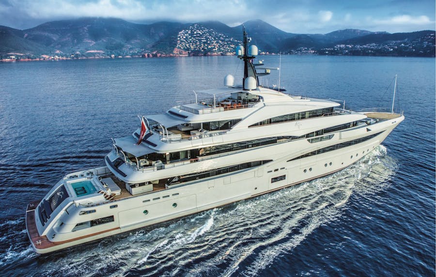 Exterior of the CRN M/Y Cloud 9 in the ocean. >